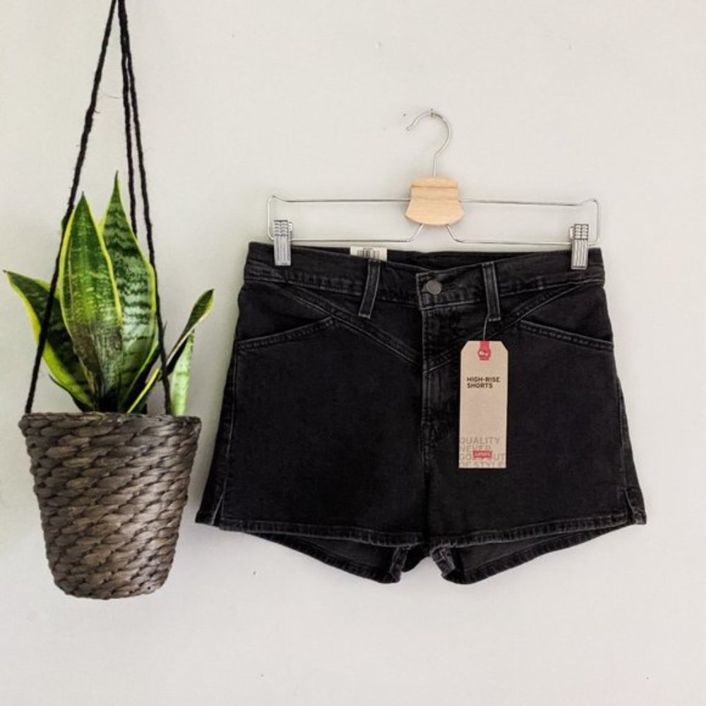 New Levi's High-Rise Black Denim Shorts Size 25